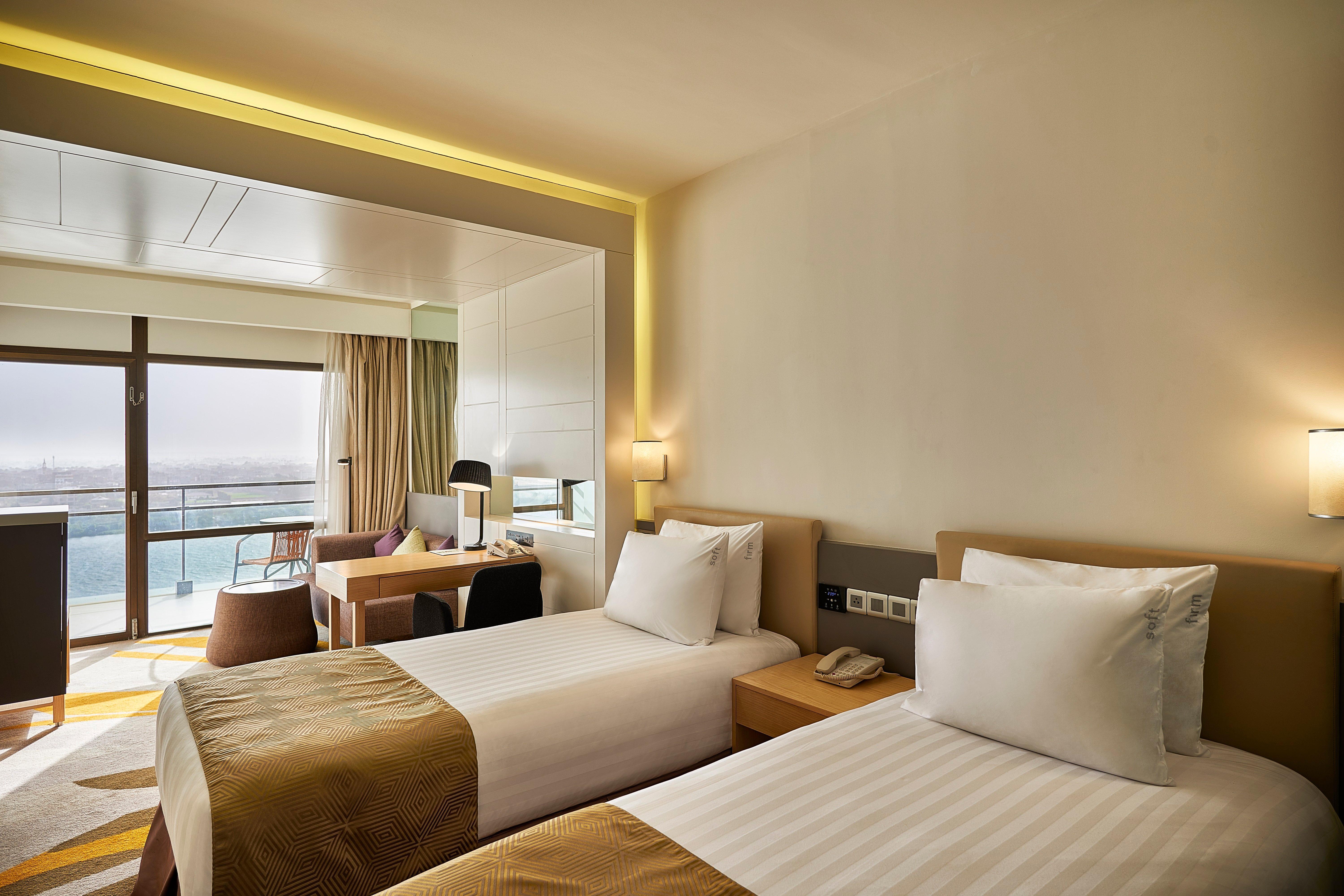 Holiday Inn Cairo Maadi By Ihg Екстер'єр фото