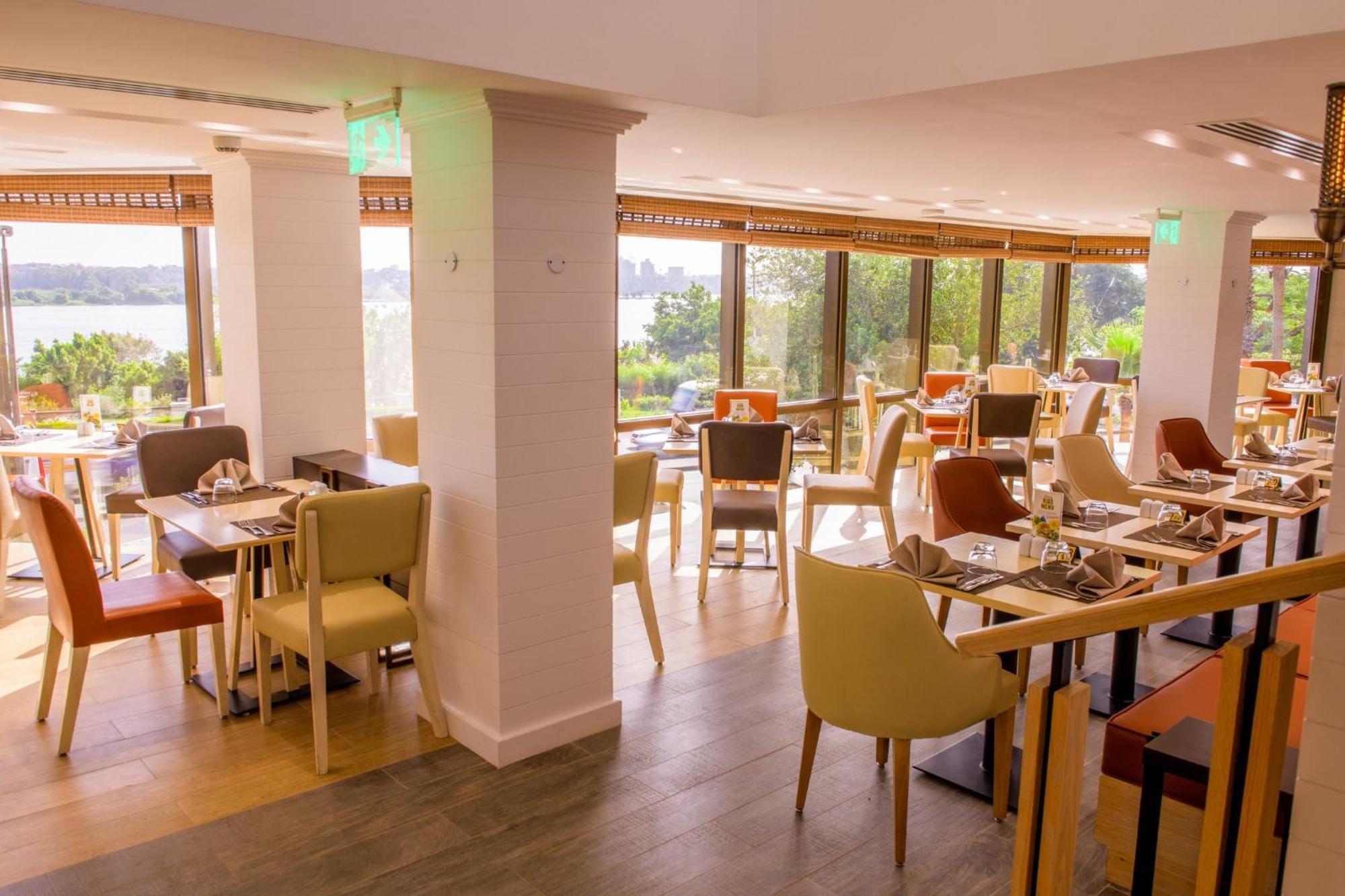 Holiday Inn Cairo Maadi By Ihg Екстер'єр фото