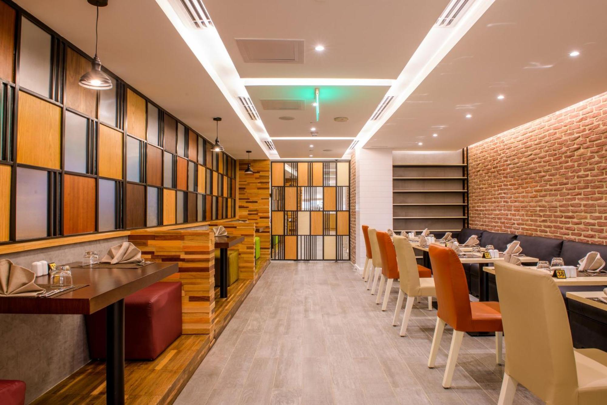 Holiday Inn Cairo Maadi By Ihg Екстер'єр фото